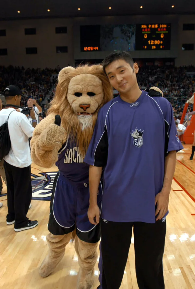 爱游戏登录-萨克拉门托国王发布备战花絮，关键时刻止住颓势，欧冠任务艰巨，训练强度明显提升的简单介绍