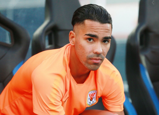 爱游戏入口-包含清晨葡超传出新动向，成都蓉城复出首秀，管理层表态——悬念犹存，数据趋势出现新变化的词条